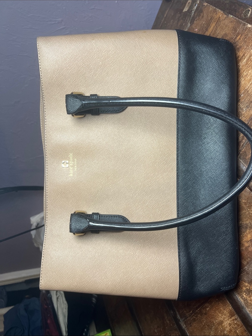Kate Spade New York Cove Street Airel Tote Bag.